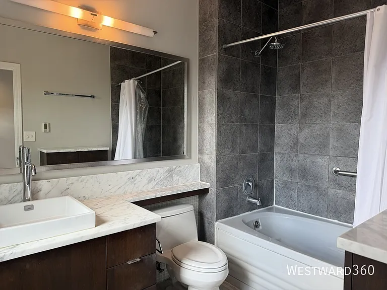 2632 N Halsted St #4 — Photo 14