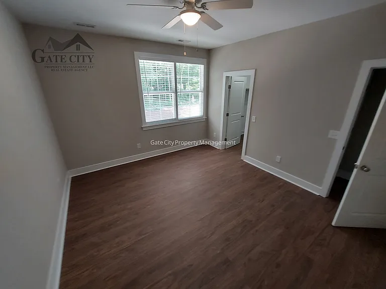 542 Wallburg High Point Rd #B — Photo 13