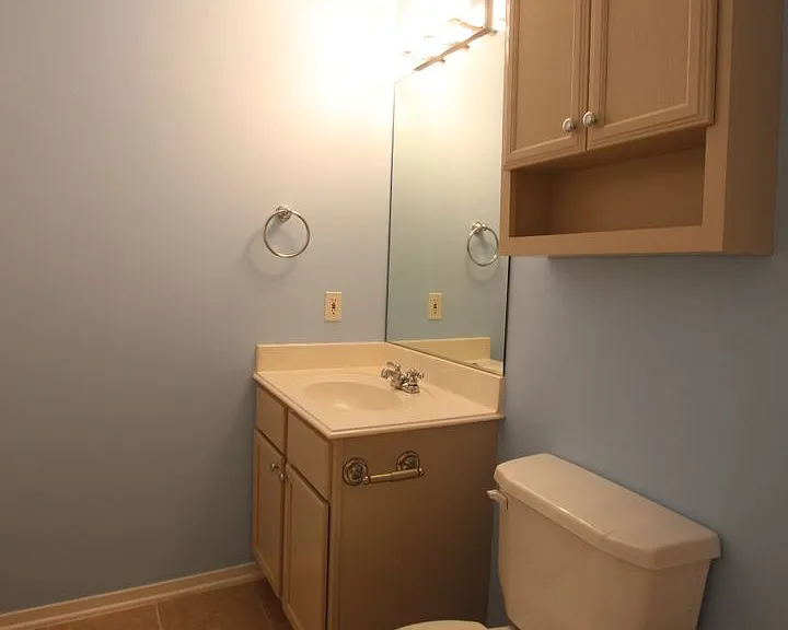 408 Redbud Cir — Photo 17