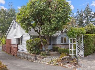 24102 44th Ave W, Mountlake Terrace, WA 98043