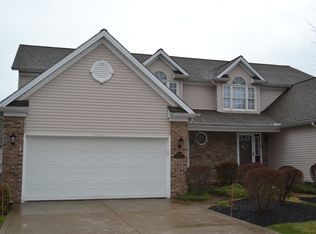 36237 Windward Dr, Eastlake, OH 44095