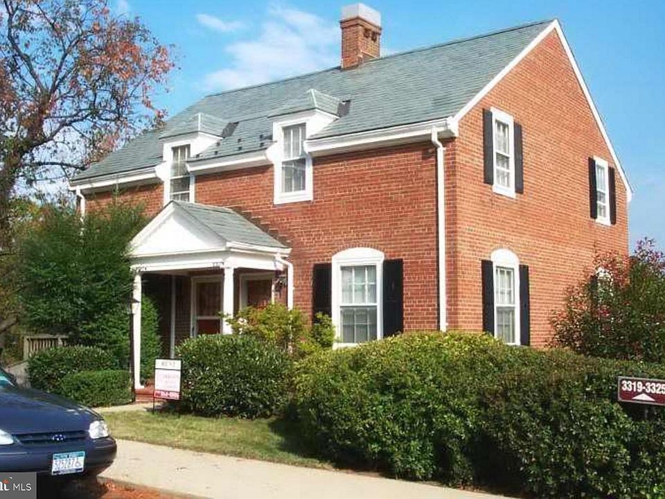 1st image of 3317 S Wakefield St #B