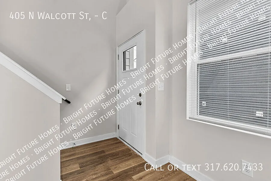 1 bed, 1.5 bath, 800 sqft, $1,250 — Photo 1