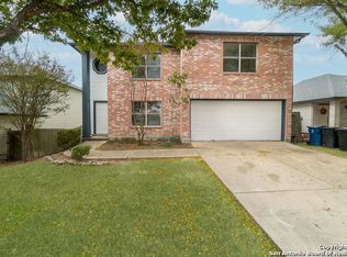 8010 Falcon Meadow Dr, Converse, TX 78109