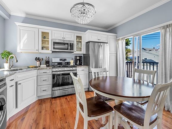 2nd image of 212 Winthrop Shore Dr #4