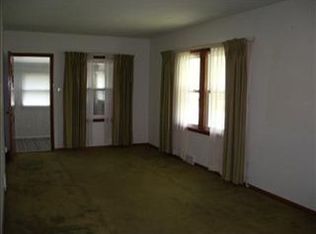 1614 Lander Rd, Mayfield Heights, OH 44124