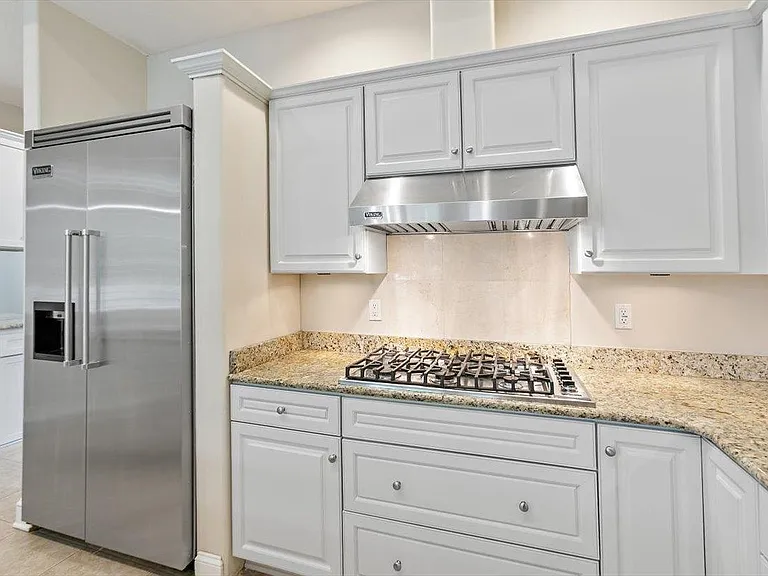 148 Augustine Island Way — Photo 11