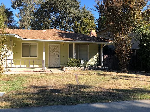 2nd image of 1375 Parkview Dr