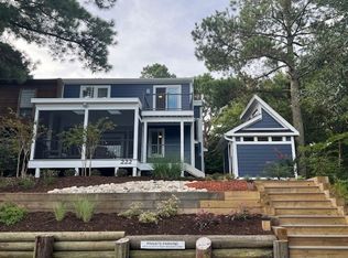222 65th St, Virginia Beach, VA 23451
