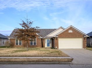 8416 Plum Valley Drive, Sellersburg, IN 47172