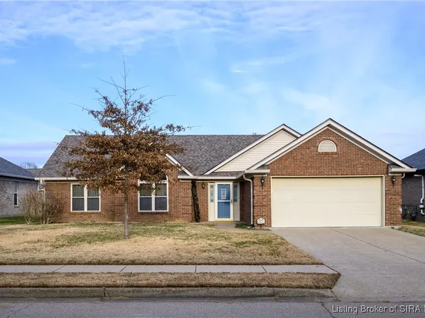 8416 Plum Valley Drive, Sellersburg, IN 47172