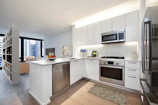 Rented by Voro NYC | media 22