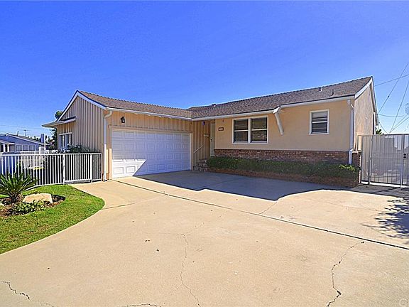 4th image of 29604 N Enrose Ave