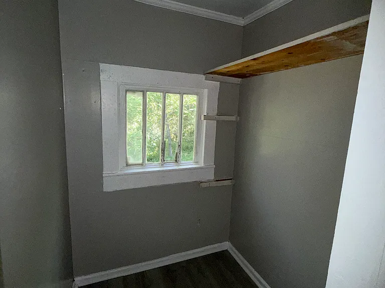 1413 Ware Ave — Photo 6