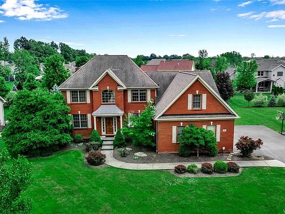 2nd image of 6000 Corinne Ln