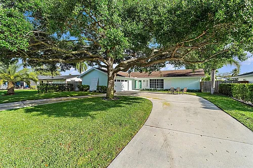 4193 Hyacinth Cir N Photo 1 4193 Hyacinth Cir N Photo 1