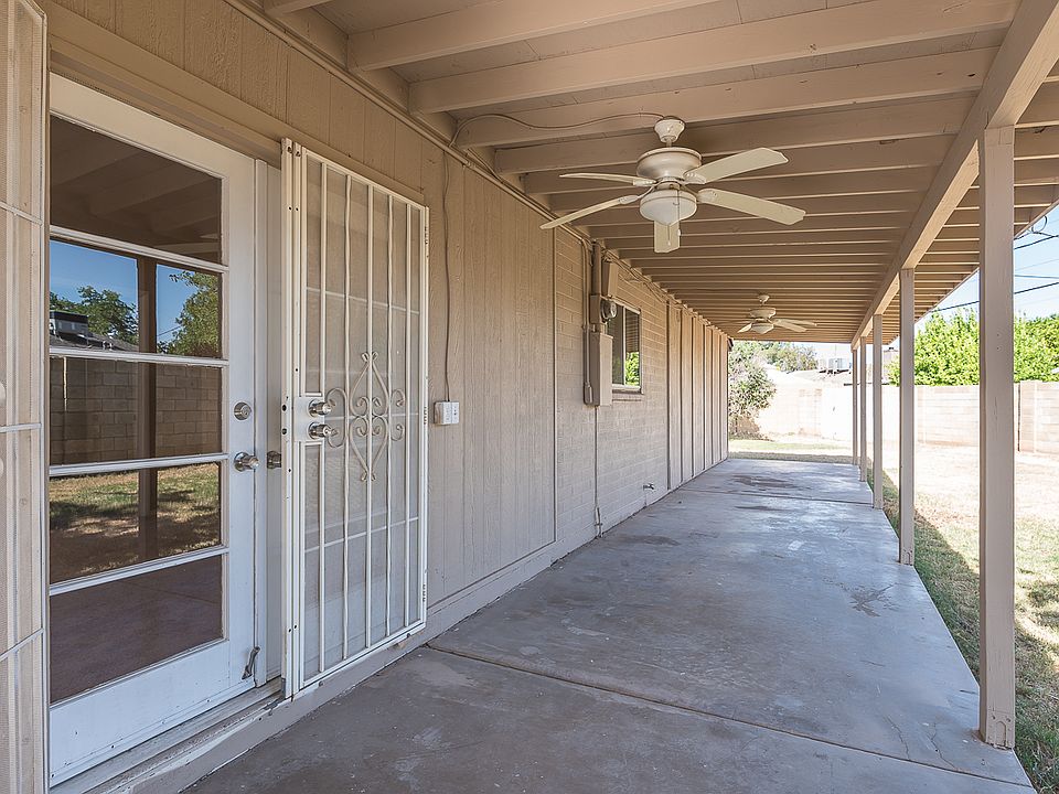 1st image of 443 E 10th Pl