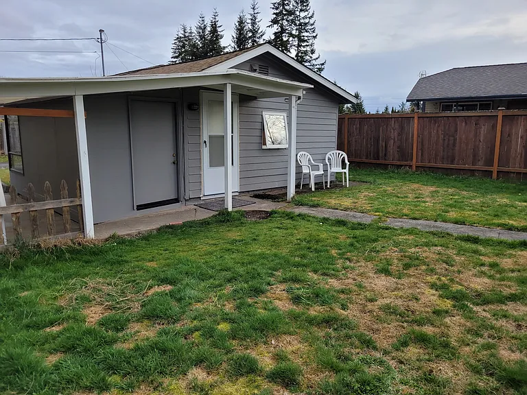 26 E Marilyn Ave #B — Photo 2