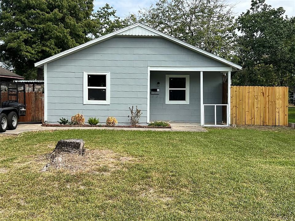 1st image of 1533 Park Ln