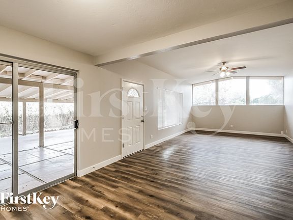 4th image of 4144 E Almeria Rd