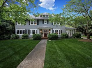 2201 Hopedale Ave, Charlotte, NC 28207