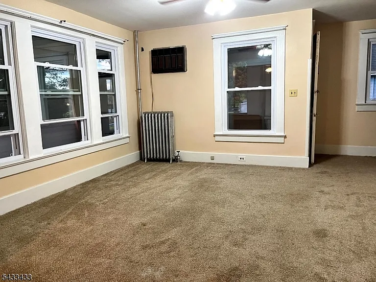 30 Fowler St — Photo 15