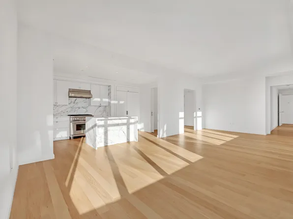 269 West 87th Street image 4 of 36