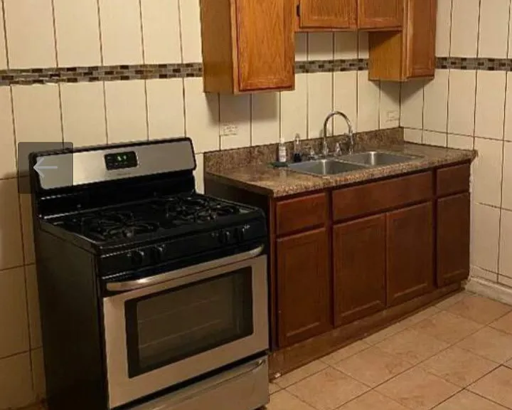 5918 S Calumet Ave #1 — Photo 9