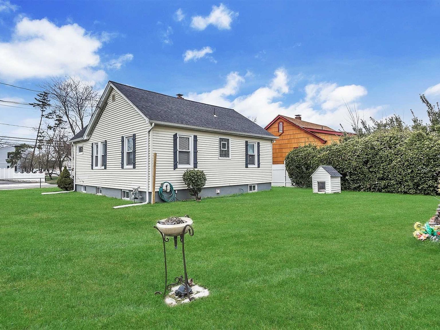 115 Westend Ave, Freeport, NY 11520 Zillow