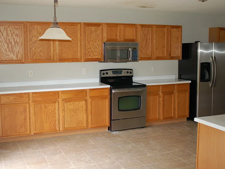 5 Bellmore Ct — Photo 10