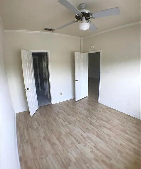 2100 San Gabriel St #302 — Photo 6