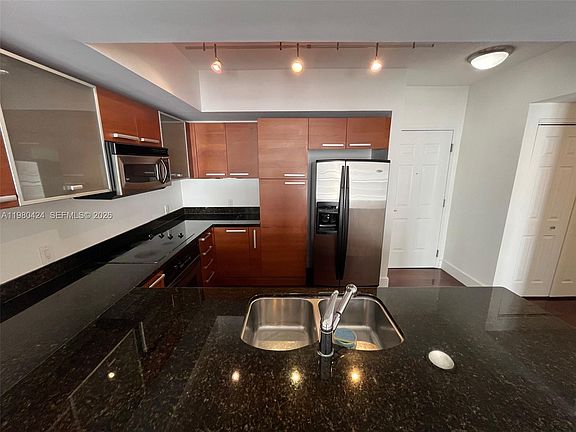 3rd image of 2030 S Douglas Rd APT 610