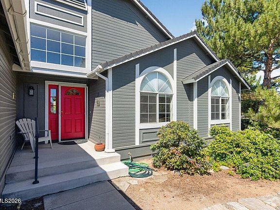 3rd image of 736 Mammoth Way