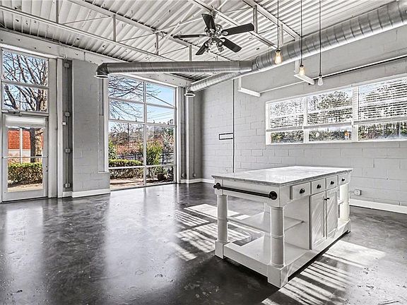 5th image of 5200 Peachtree Rd APT 2101