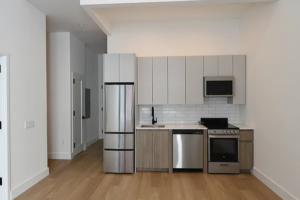 Rented by Prosper Property Group LLC | media 6