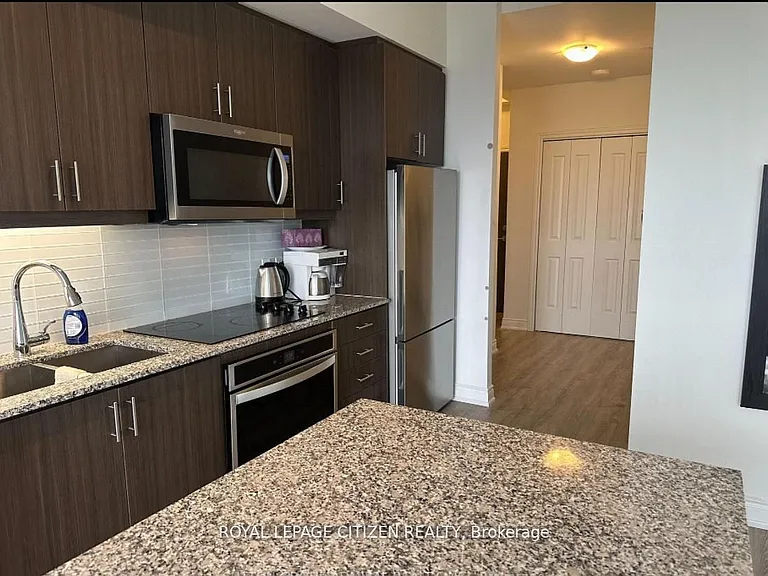 9618 Yonge St N #1202 — Photo 12