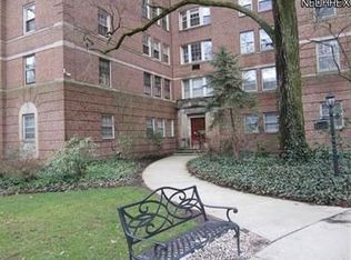 13720 Shaker Blvd APT 101, Cleveland, OH 44120