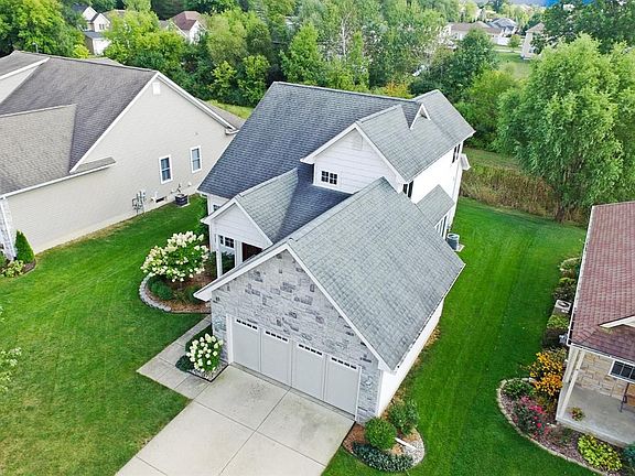 4th image of 621 Creekside Ct