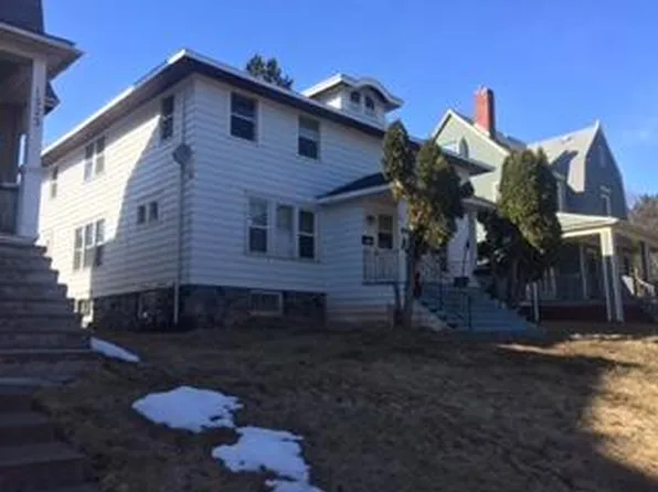 1925 E 3rd St, Duluth, MN 55812