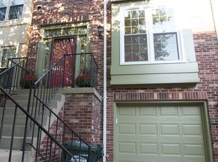 46885 Trumpet Cir, Sterling, VA 20164