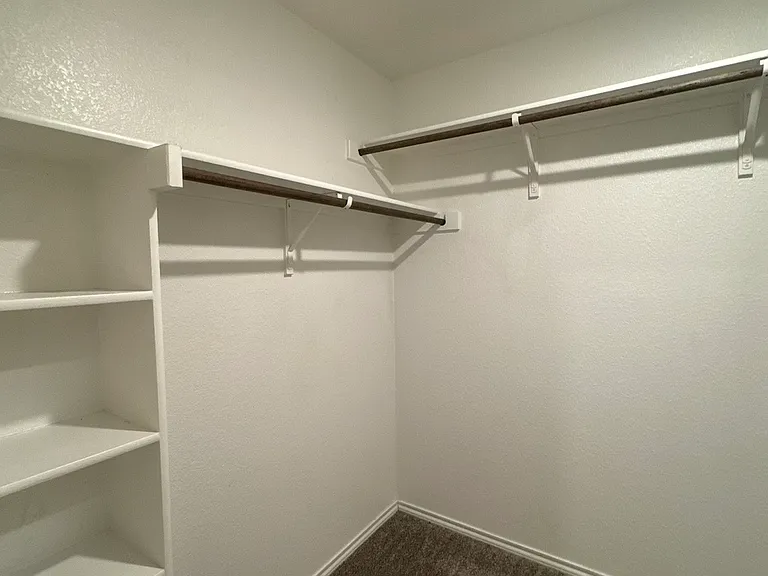3625 Cody Ln — Photo 25