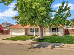 1745 Darwin Ave, Livermore, CA 94550
