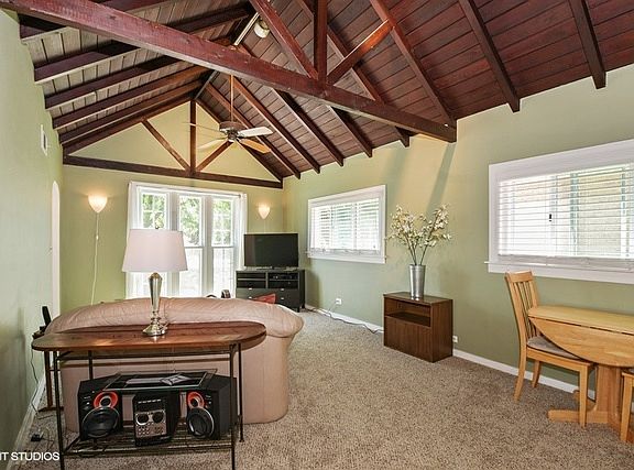 4th image of 5844 N Oriole Ave