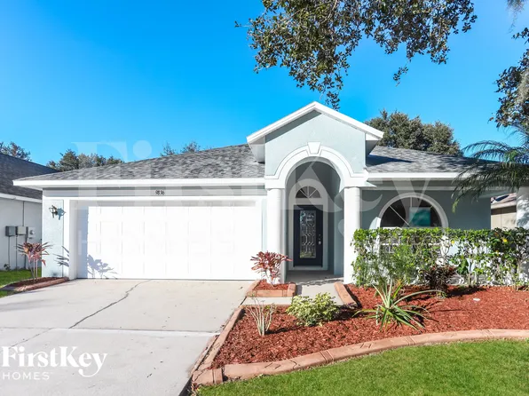 9836 Laurel Ledge Dr, Riverview, FL 33569