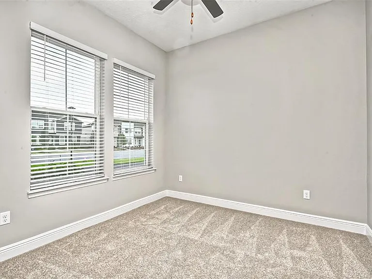 2941 Voyager Ave — Photo 11