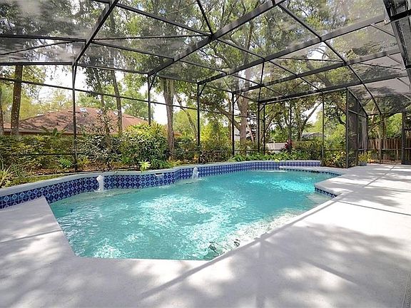 3rd image of 5087 Great Oak Ln