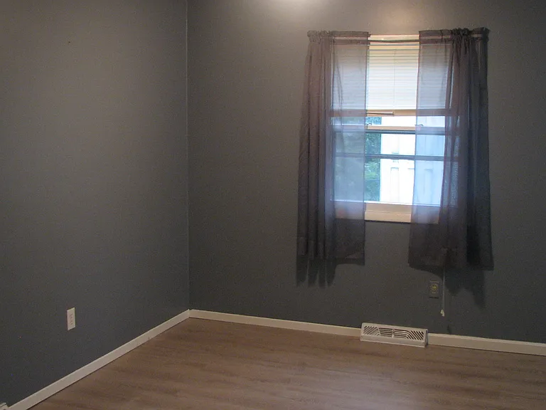 3421 Sanford Ave #HOUSE — Photo 10