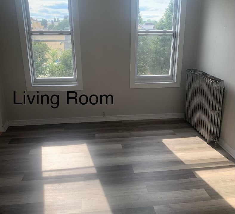 2nd image of 637 N 9th St #3