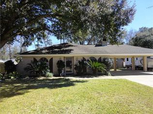 26100 Vincent Dr, Denham Springs, LA 70726