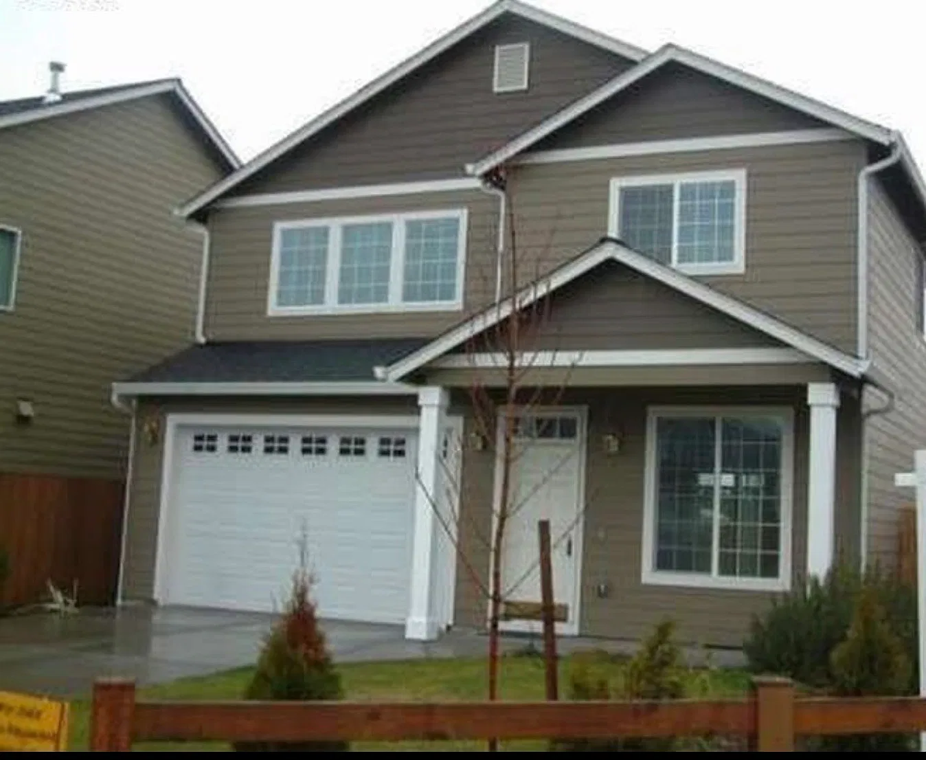 4 bed, 2.5 bath, 2130 sqft, $2,695 — Photo 1